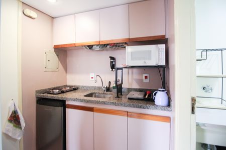 Apartamento à venda com 33m², 1 quarto e 1 vaga Apartamento à venda com 33m², 1 quarto e 1 vagaCozinha