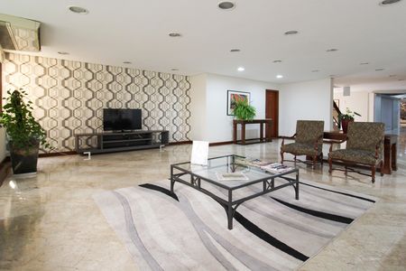 Apartamento à venda com 33m², 1 quarto e 1 vaga Apartamento à venda com 33m², 1 quarto e 1 vagaHall