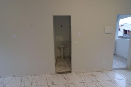 Sala/Cozinha de kitnet/studio para alugar com 1 quarto, 24m² em Rochdale, Osasco