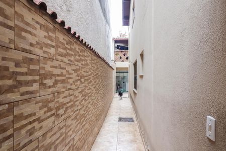 Casa para alugar com 300m², 3 quartos e 3 vagasCorredor Externo
