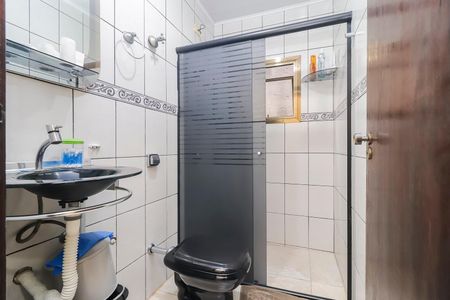 Casa para alugar com 300m², 3 quartos e 3 vagasBanheiro 1