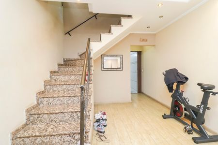 Sala de casa para alugar com 3 quartos, 300m² em Vila Chuca, São Paulo