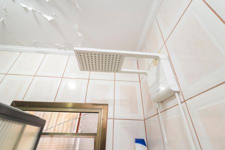 Casa para alugar com 300m², 3 quartos e 3 vagasBanheiro da Suíte