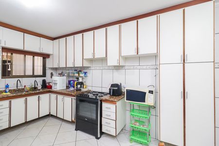 Casa para alugar com 300m², 3 quartos e 3 vagasCozinha - Armários