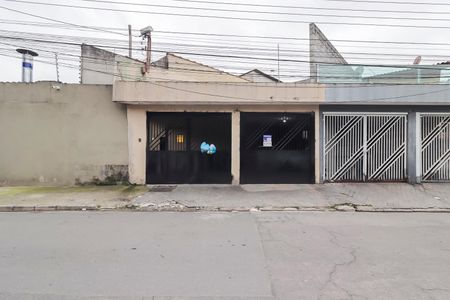 Casa para alugar com 300m², 3 quartos e 3 vagasFachada