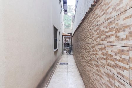 Casa para alugar com 300m², 3 quartos e 3 vagasCorredor Externo