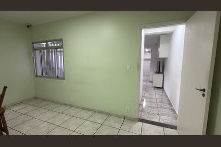 Casa à venda com 200m², 4 quartos e 4 vagas