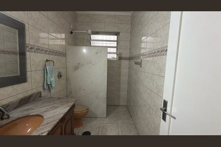 Casa à venda com 200m², 4 quartos e 4 vagas