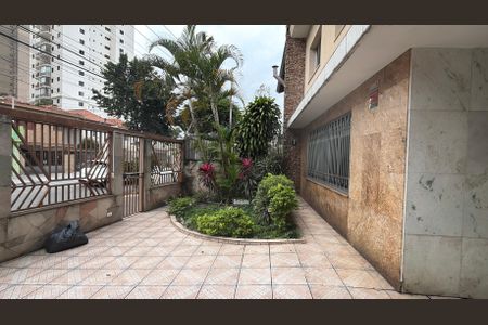 Casa à venda com 200m², 4 quartos e 4 vagas