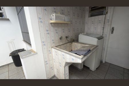 Casa à venda com 200m², 4 quartos e 4 vagas