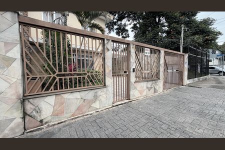 Casa à venda com 200m², 4 quartos e 4 vagas