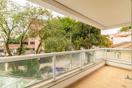 Apartamento para alugar com 123m², 4 quartos e 2 vagas