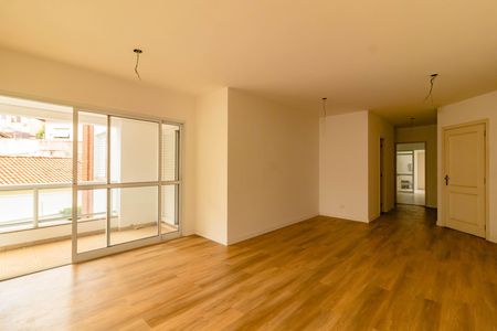 Apartamento para alugar com 123m², 4 quartos e 2 vagas