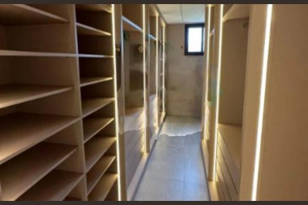 Casa para alugar com 1000m², 4 quartos e 5 vagas Casa para alugar com 1000m², 4 quartos e 5 vagasFoto 10