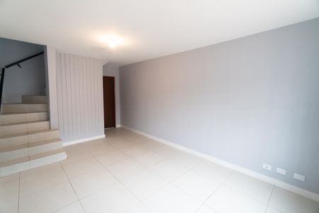 Sala de casa para alugar com 3 quartos, 63m² em Vila Santa Catarina, São Paulo