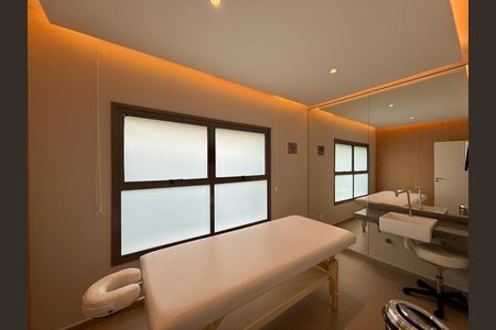 Apartamento à venda com 35m², 1 quarto e 1 vaga Apartamento à venda com 35m², 1 quarto e 1 vagaMassagem