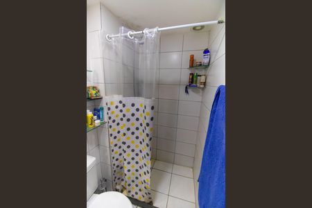 Apartamento à venda com 68m², 3 quartos e 1 vaga Apartamento à venda com 68m², 3 quartos e 1 vagaBanheiro da Suíte