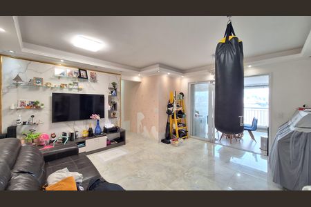Sala de apartamento à venda com 3 quartos, 100m² em Parque Industrial Tomas Edson, São Paulo
