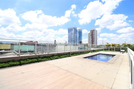 Apartamento à venda com 100m², 3 quartos e 2 vagasÁrea comum - Piscina