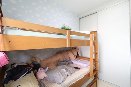 Apartamento à venda com 100m², 3 quartos e 2 vagasQuarto 2