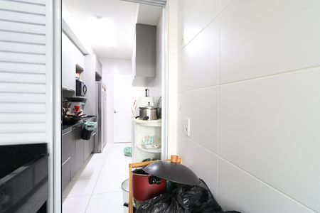 Apartamento à venda com 100m², 3 quartos e 2 vagasCozinha e Área de Serviço