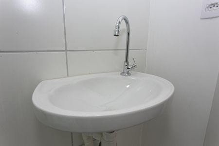 Apartamento para alugar com 45m², 2 quartos e sem vaga Apartamento para alugar com 45m², 2 quartos e sem vagaBanheiro