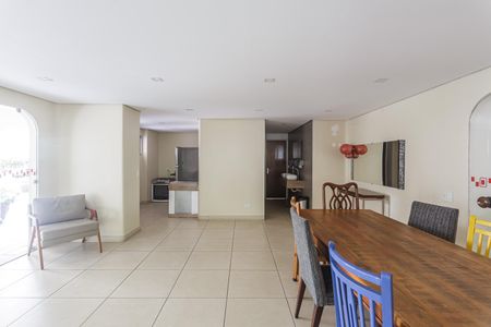 Apartamento para alugar com 110m², 3 quartos e 2 vagas Apartamento para alugar com 110m², 3 quartos e 2 vagasÁrea comum - Salão de festas
