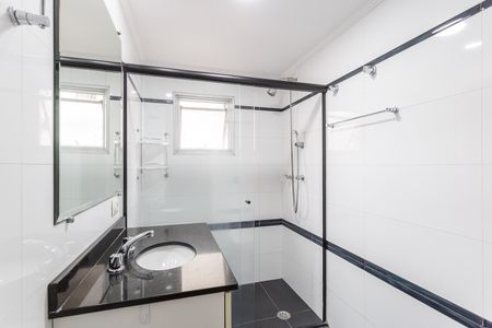 Apartamento para alugar com 110m², 3 quartos e 2 vagas Apartamento para alugar com 110m², 3 quartos e 2 vagasBanheiro da Suíte