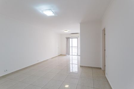 Sala de apartamento para alugar com 3 quartos, 110m² em Moema, São Paulo