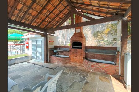 Apartamento à venda com 75m², 2 quartos e 1 vaga Apartamento à venda com 75m², 2 quartos e 1 vagaÁrea comum - Churrasqueira