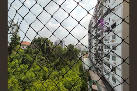 Apartamento à venda com 75m², 2 quartos e 1 vaga Apartamento à venda com 75m², 2 quartos e 1 vagaVista do Quarto 2