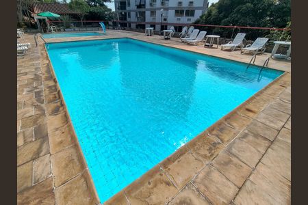 Apartamento à venda com 75m², 2 quartos e 1 vaga Apartamento à venda com 75m², 2 quartos e 1 vagaÁrea comum - Piscina
