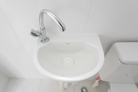 Apartamento para alugar com 32m², 2 quartos e sem vaga Apartamento para alugar com 32m², 2 quartos e sem vagaBanheiro