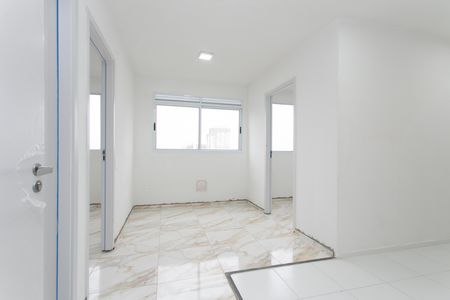 Apartamento para alugar com 32m², 2 quartos e sem vaga Apartamento para alugar com 32m², 2 quartos e sem vagaSala