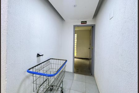 Apartamento para alugar com 32m², 2 quartos e sem vaga Apartamento para alugar com 32m², 2 quartos e sem vagaHall Social