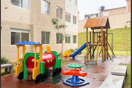 Apartamento para alugar com 32m², 2 quartos e sem vaga Apartamento para alugar com 32m², 2 quartos e sem vagaÁrea comum - Playground