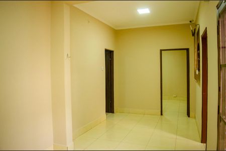 Casa para alugar com 391m², 5 quartos e 5 vagas
