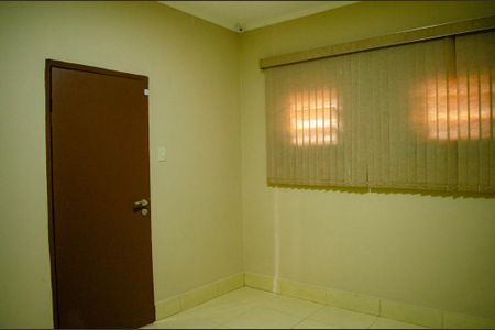 Casa para alugar com 391m², 5 quartos e 5 vagas