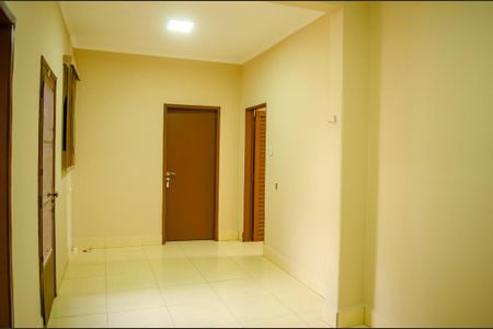 Casa para alugar com 391m², 5 quartos e 5 vagas