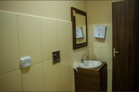 Casa para alugar com 391m², 5 quartos e 5 vagas