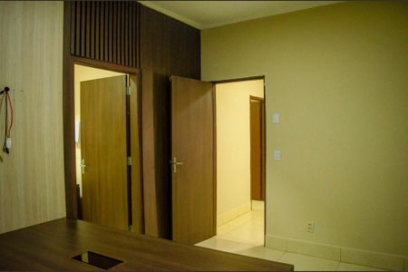 Casa para alugar com 391m², 5 quartos e 5 vagas