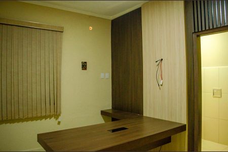 Casa para alugar com 391m², 5 quartos e 5 vagas