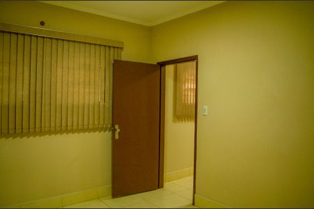Casa para alugar com 391m², 5 quartos e 5 vagas