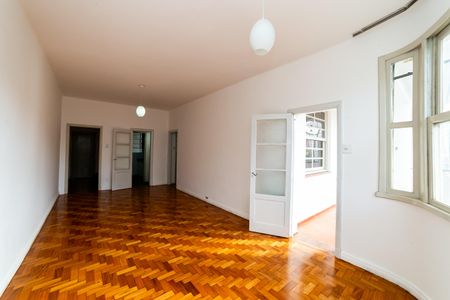 Sala de apartamento para alugar com 3 quartos, 130m² em Centro, Belo Horizonte
