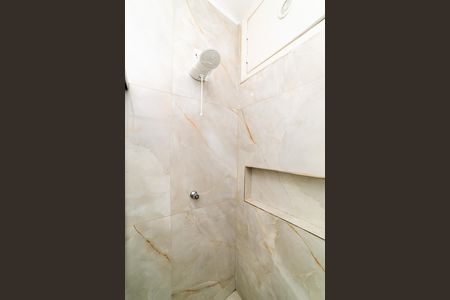 Apartamento para alugar com 130m², 3 quartos e sem vaga Apartamento para alugar com 130m², 3 quartos e sem vagaBanheiro Social