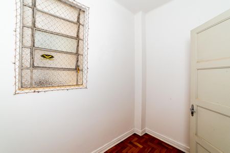 Apartamento para alugar com 130m², 3 quartos e sem vaga Apartamento para alugar com 130m², 3 quartos e sem vagaQuarto de Serviço