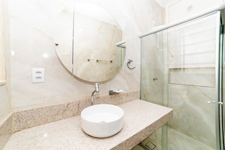 Apartamento para alugar com 130m², 3 quartos e sem vaga Apartamento para alugar com 130m², 3 quartos e sem vagaBanheiro Social