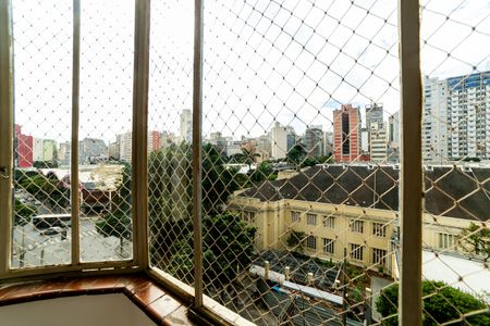 Vista da Varanda de apartamento para alugar com 3 quartos, 130m² em Centro, Belo Horizonte