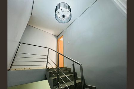 Casa à venda com 319m², 3 quartos e 3 vagas