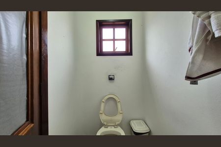 Casa para alugar com 240m², 3 quartos e 2 vagas Casa para alugar com 240m², 3 quartos e 2 vagasLavabo